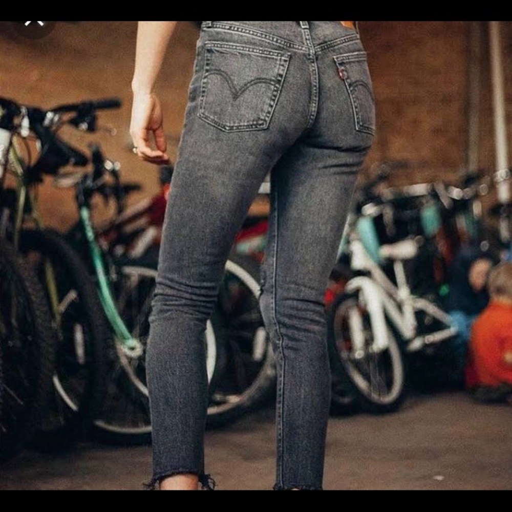 Levi’s Grey/Black 501 Skinny